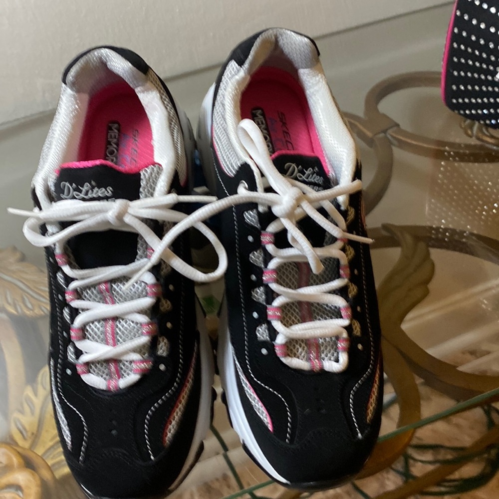 Ladies Sports Jim Shoes.